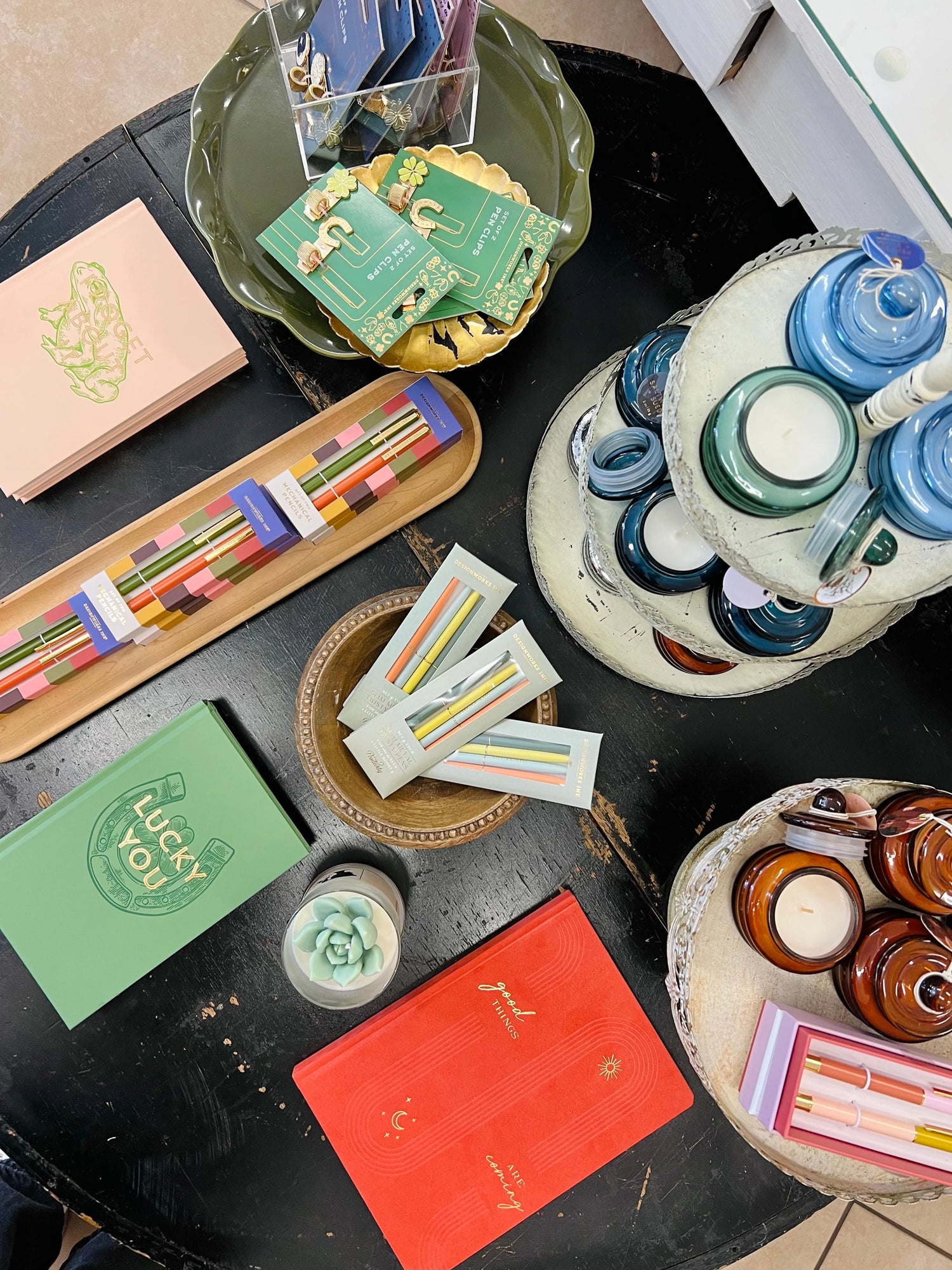 Accessories & Gifts
