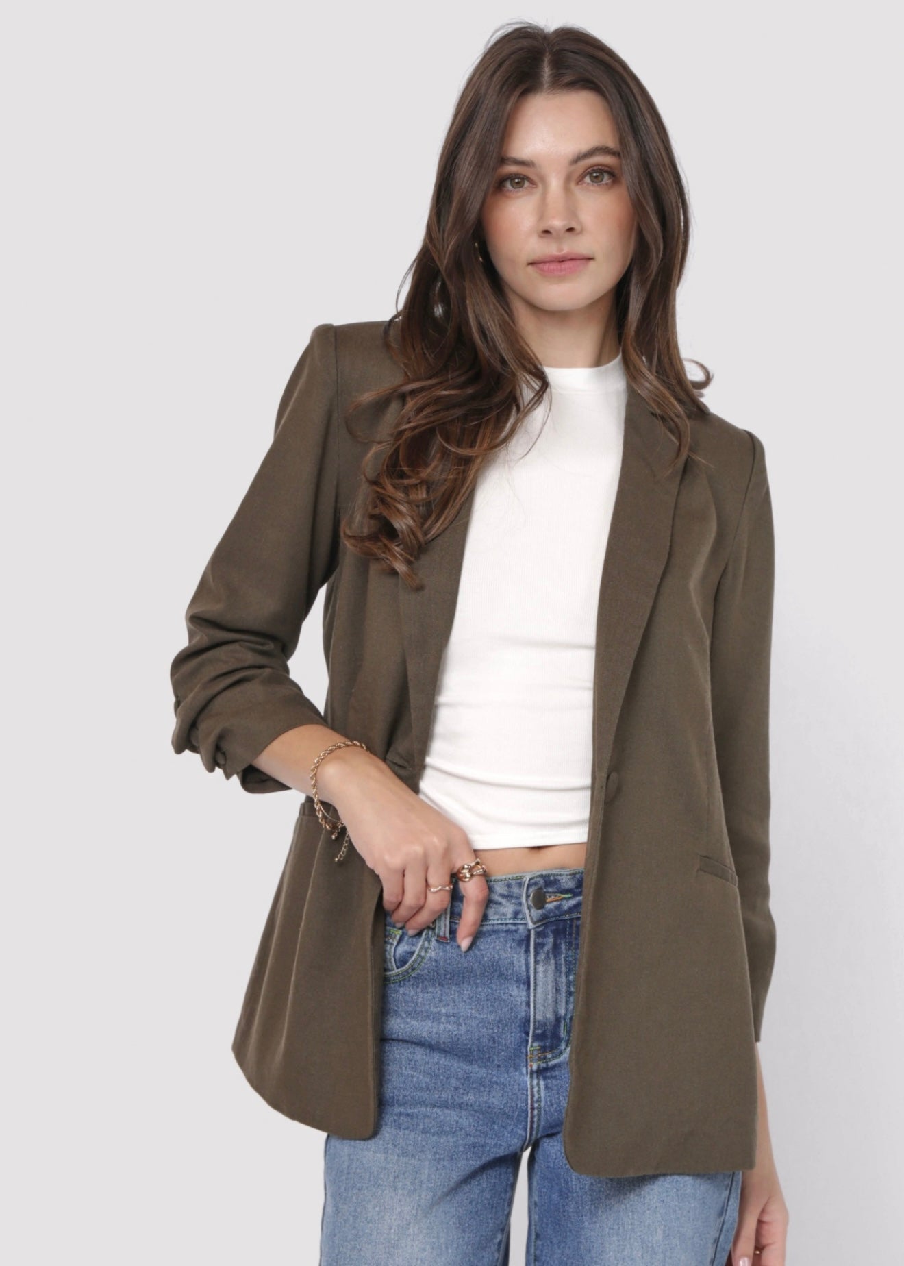 Sadie & Sage Backyard Rushed Linen Blazer - Olive