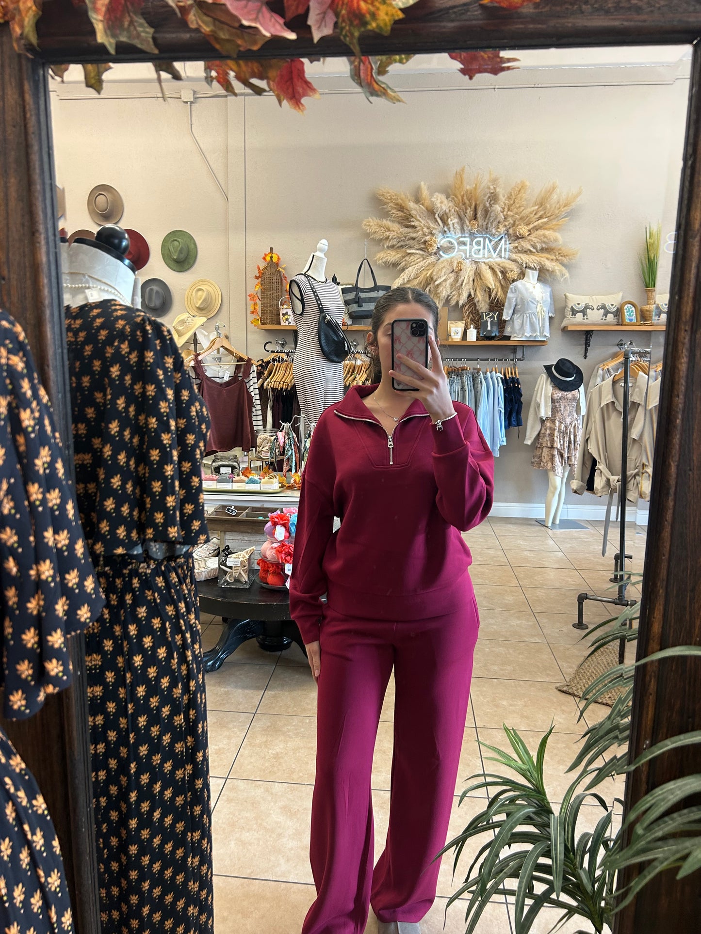 RD Style Lounge Cranberry Victoria Sign Soft Knit Pull On Pants