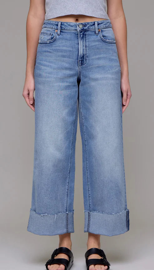 Hidden Nori Vintage Wide Leg Jean in Light Wash