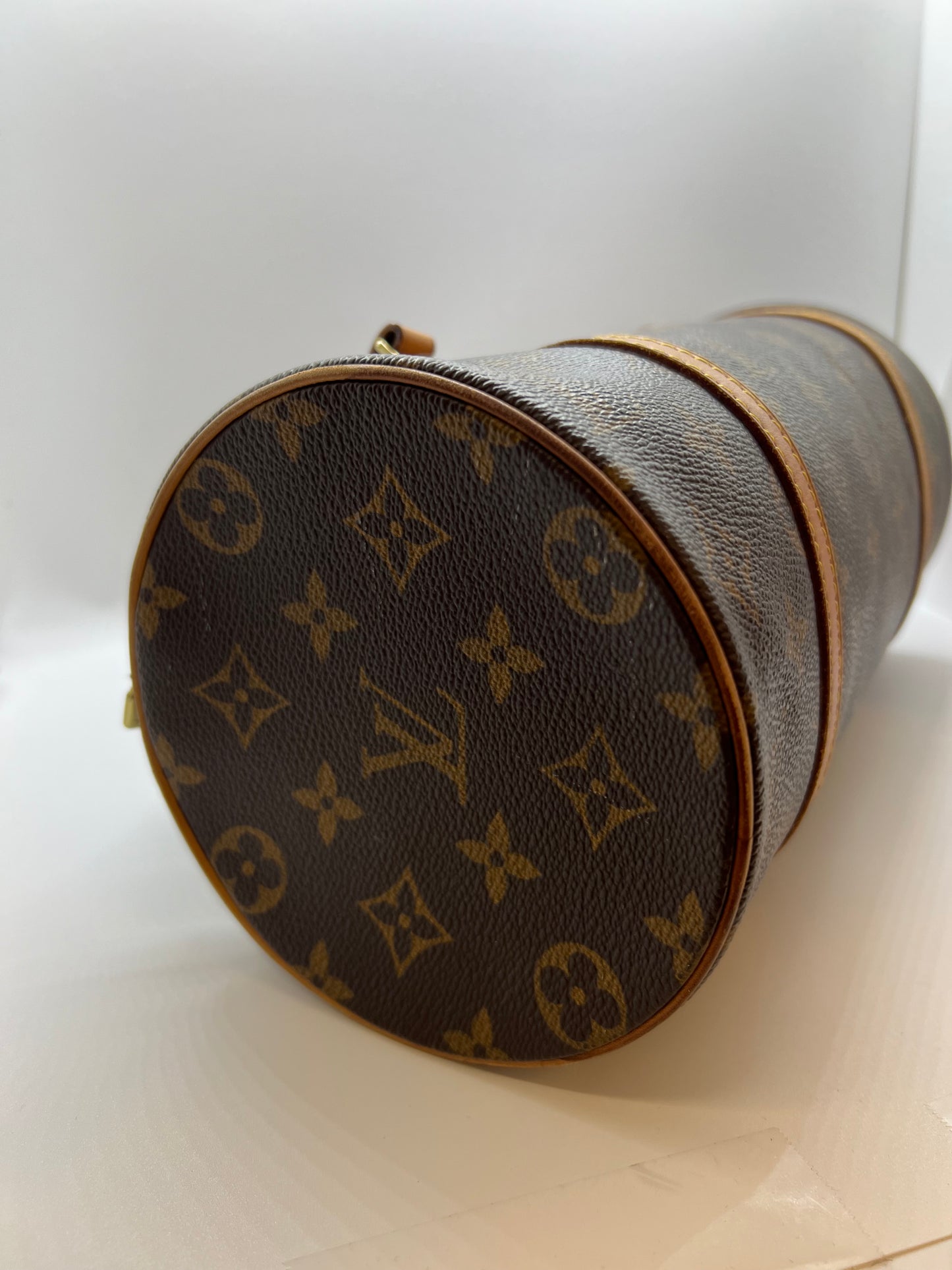 Louis Vuitton Papillon 26 Handbag - Monogram Canvas