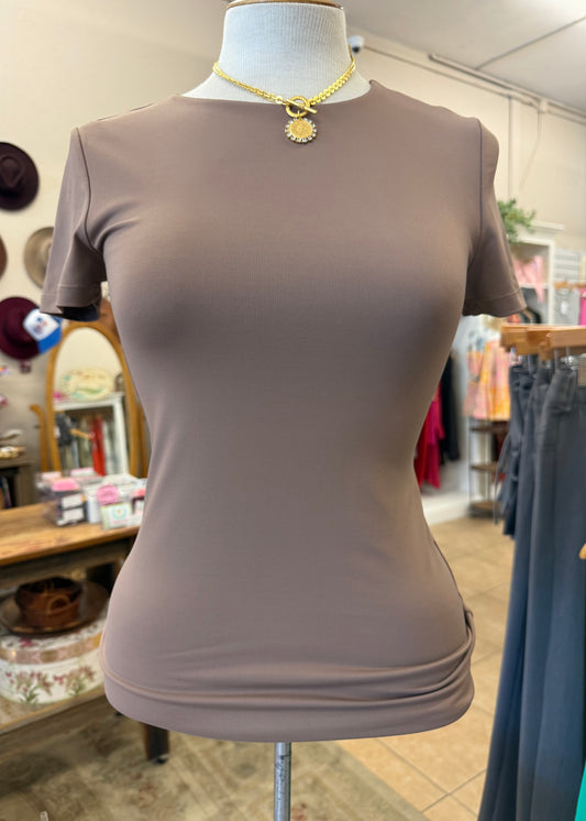 RD Style Roxie Short Sleeve Top - Clay Taupe