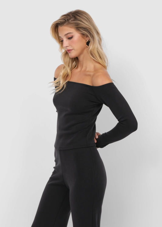 Sadie & Sage Hustle Off-the-Shoulder Long Sleeve