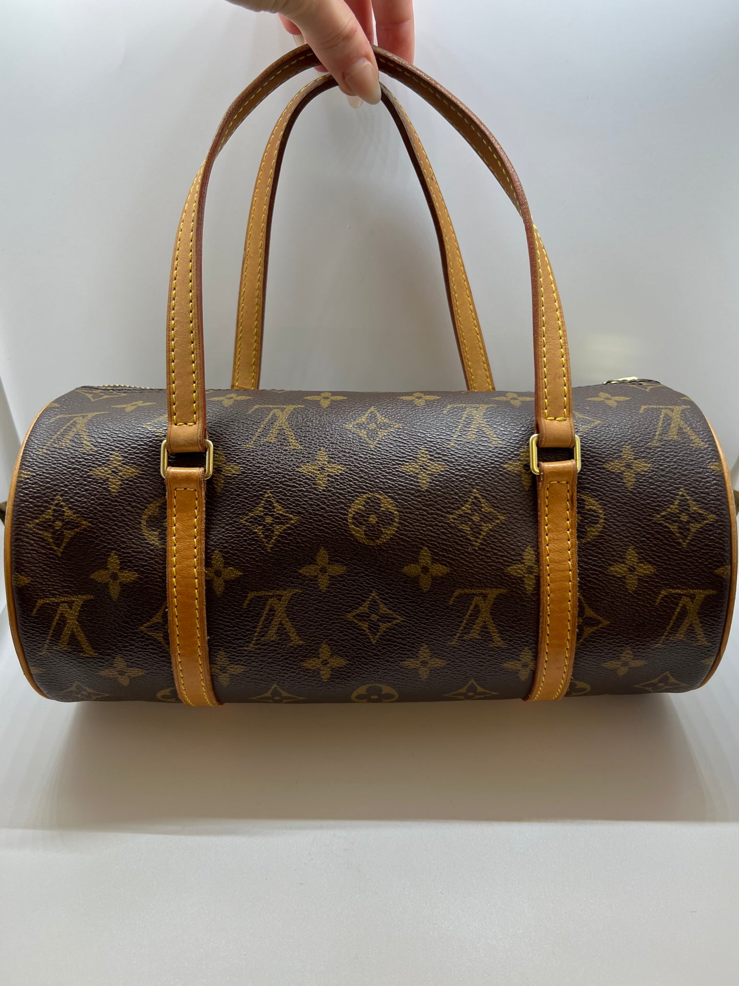 Louis Vuitton Papillon 26 Handbag - Monogram Canvas