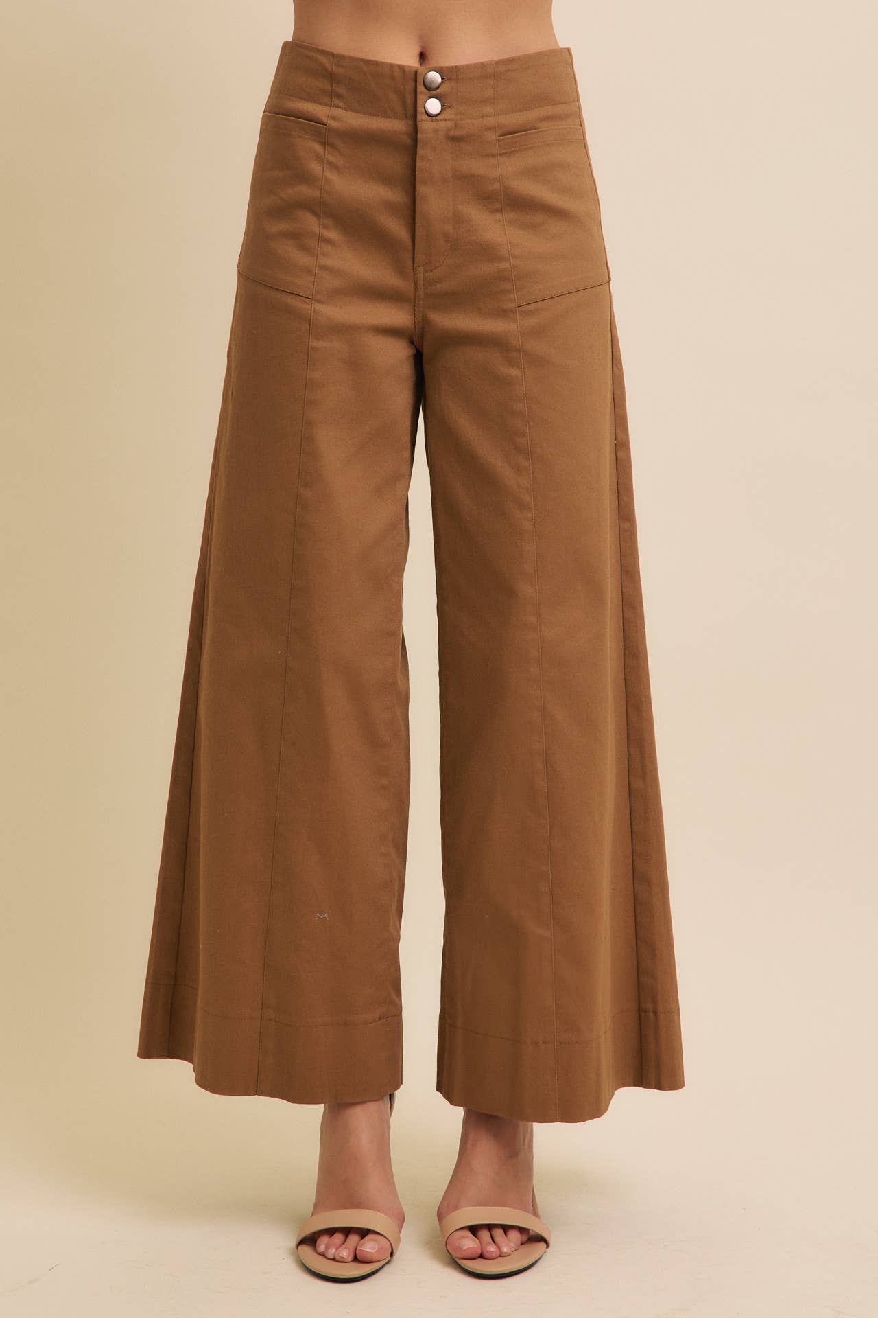 In February - FLATTERING WIDE LEG FULL-LENGTH STRETCHY COTTON TWILL PANTS - BURGUNDY