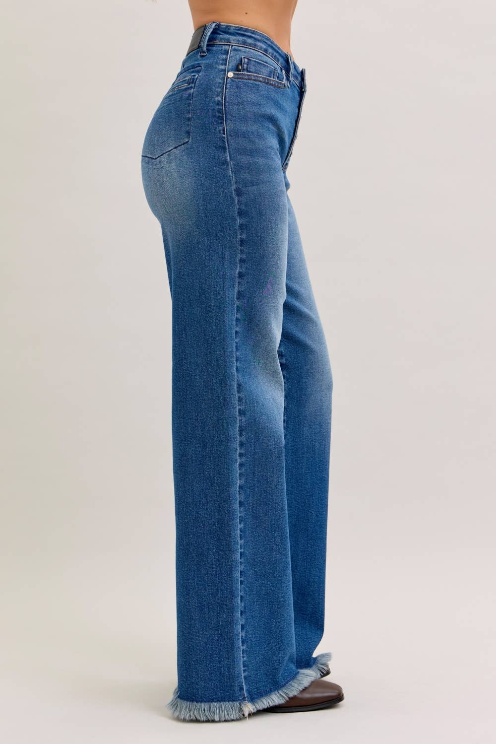 Judy Blue Jeans - HW Column Straight Button-Fly & Back Welt Pkts: DK