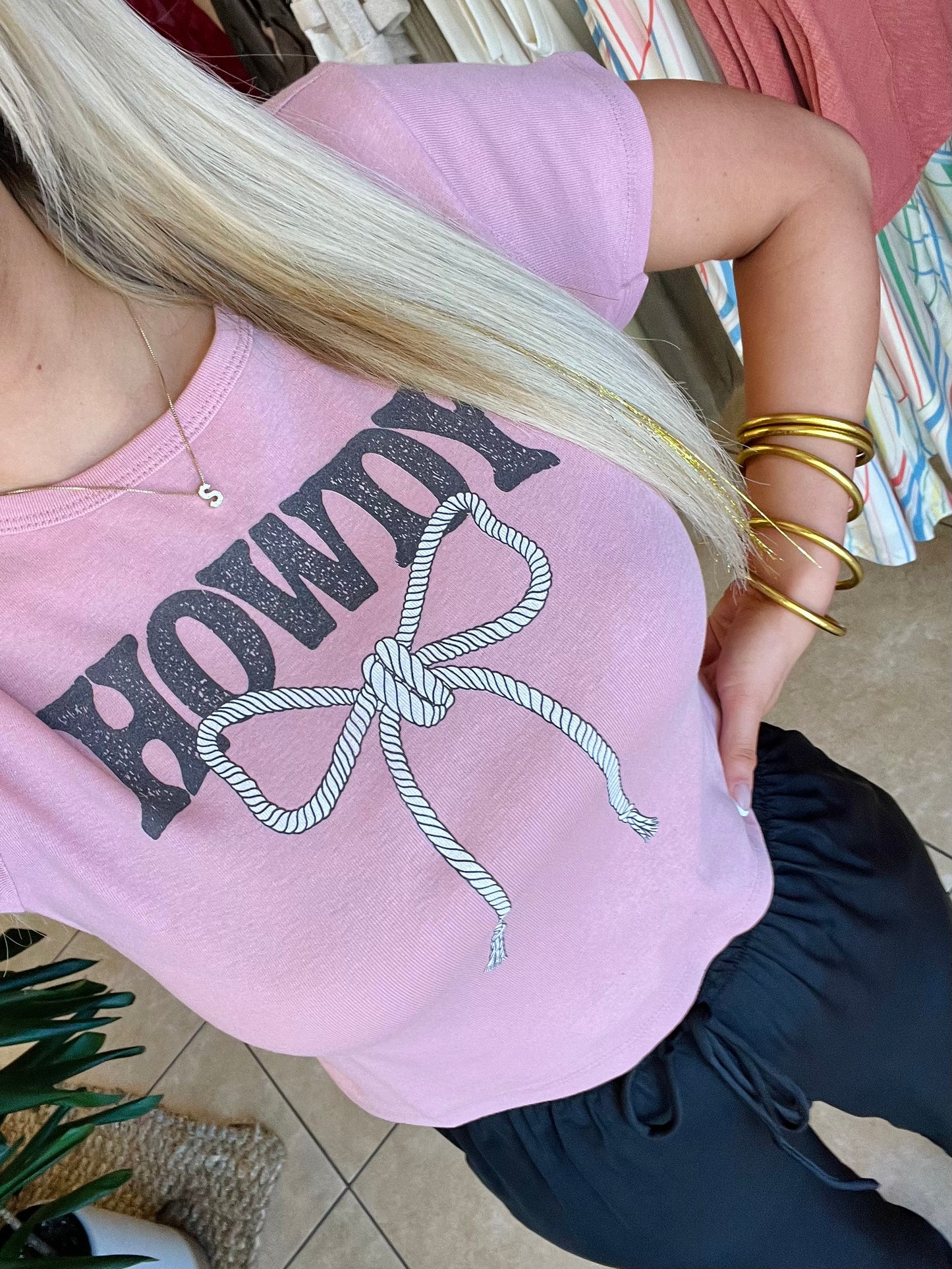 Girl Dangerous Howdy Bow Cropped Graphic Tee - Dusty Pink