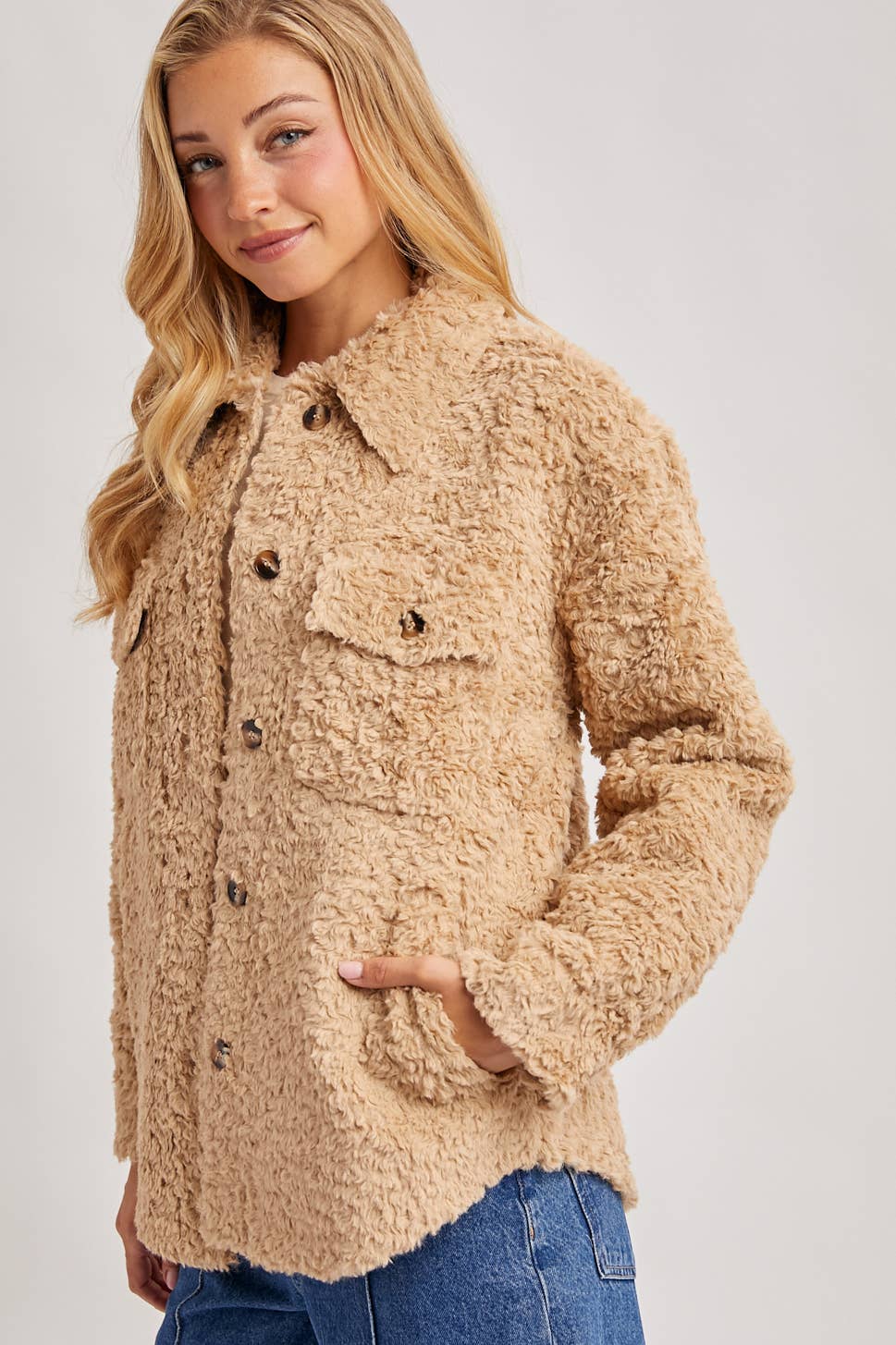 Bluivy - BOUCLE WOVEN JACKET: LATTE