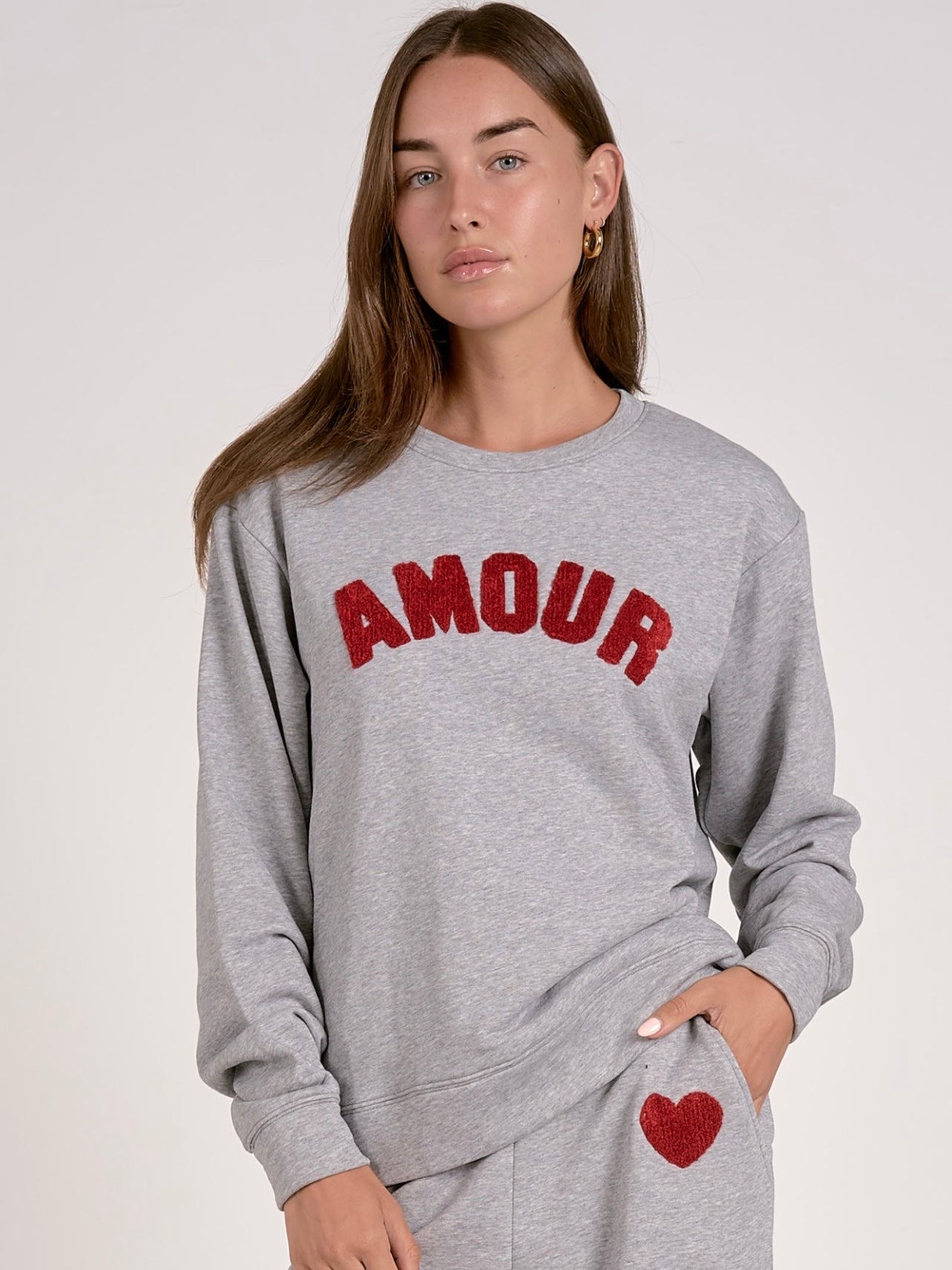 Elan Amour Long Sleeve Graphic Sweater - Grey