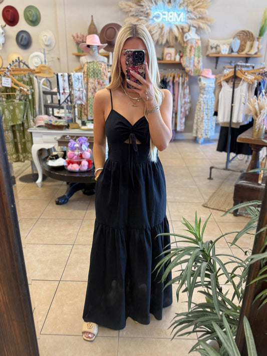 Sadie & Sage Terra Rushed Maxi Dress - Black