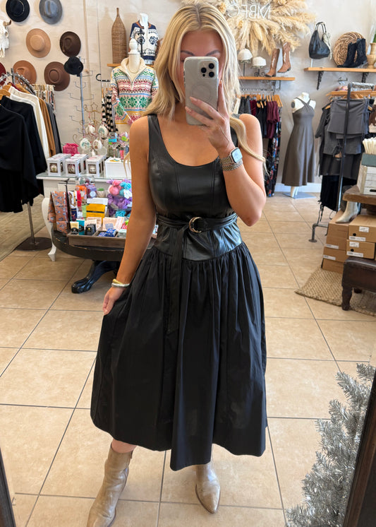 Reset By Jane Empire Waist Midi Dress - Blk