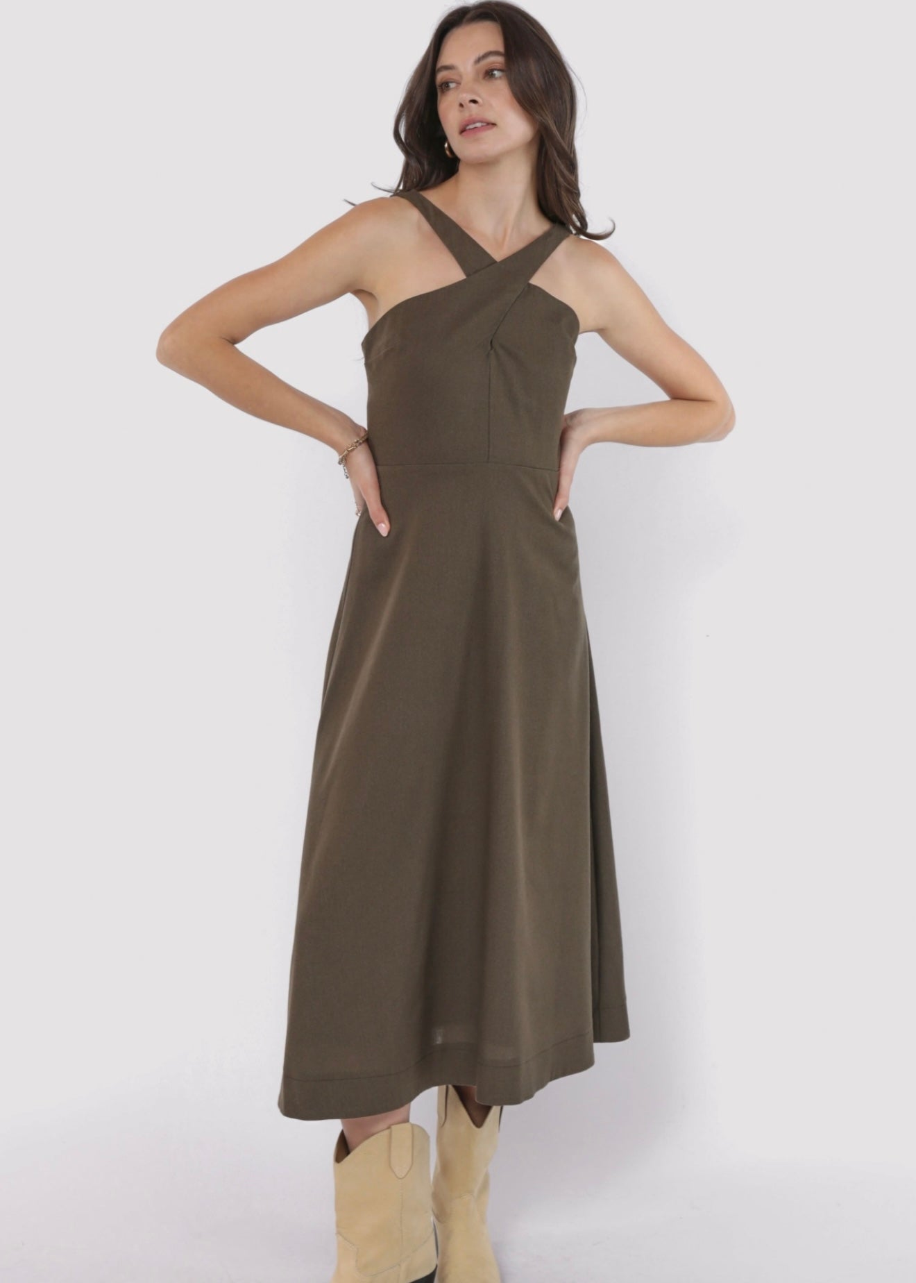 Sadie & Sage Backyard Linen Blend Halter Dress