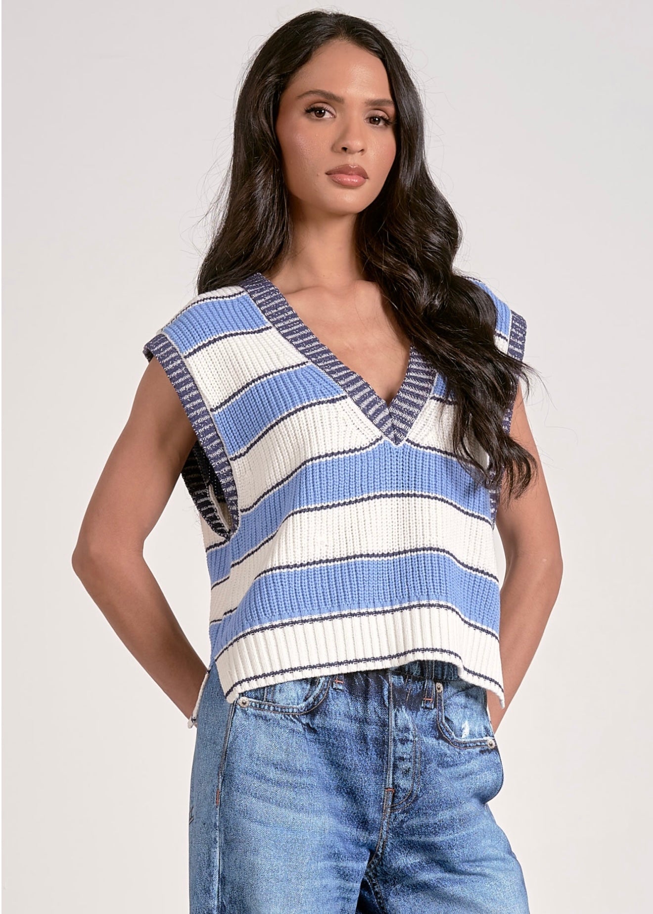 Elan State Sleeveless Sweater