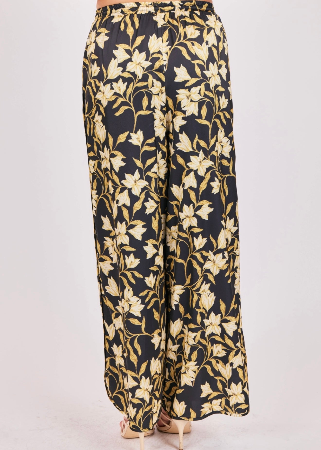 Sadie & Sage Gala Satin Floral Pants