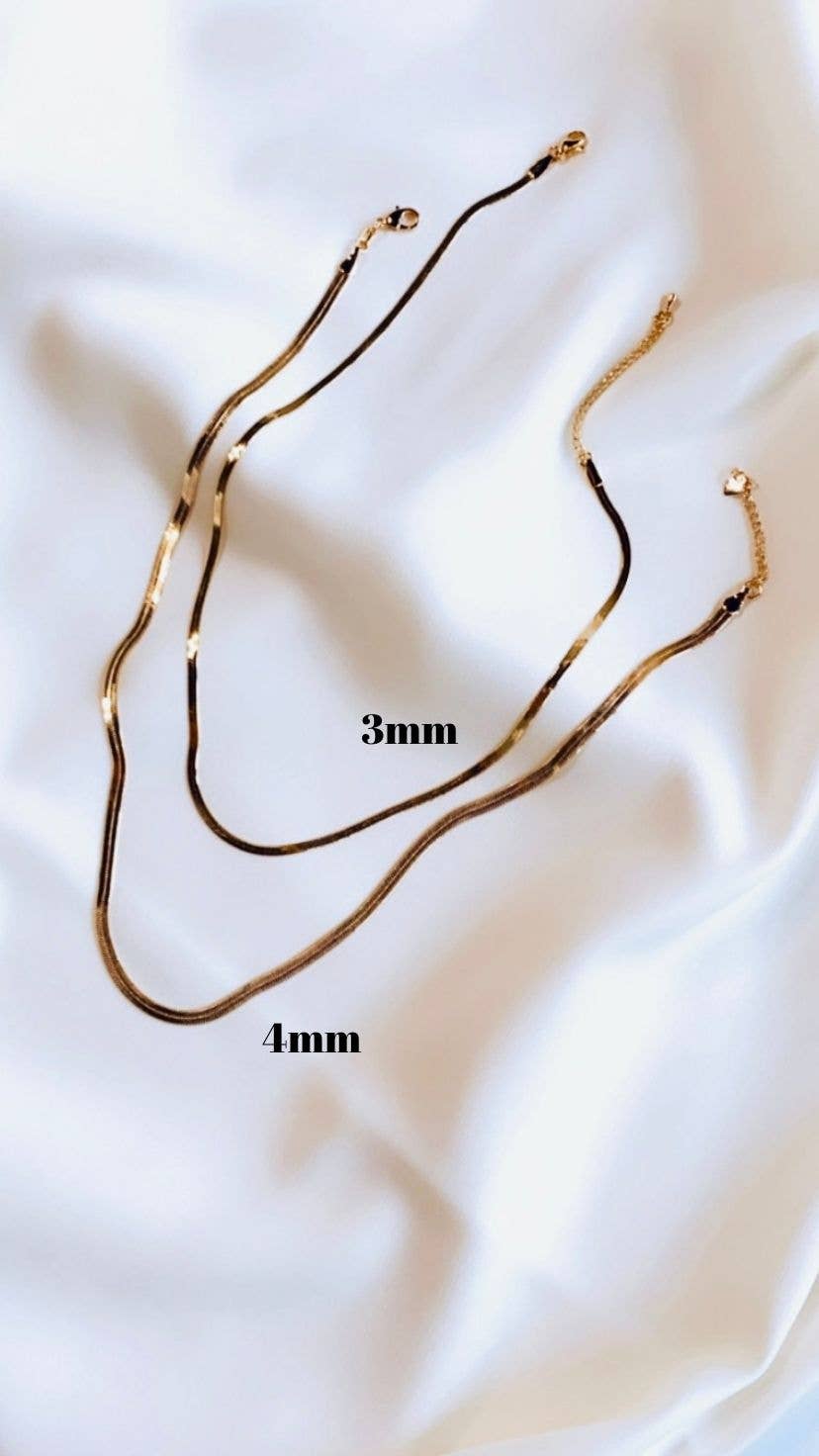 mila + stevie - Haley herringbone chain necklace: 4mm