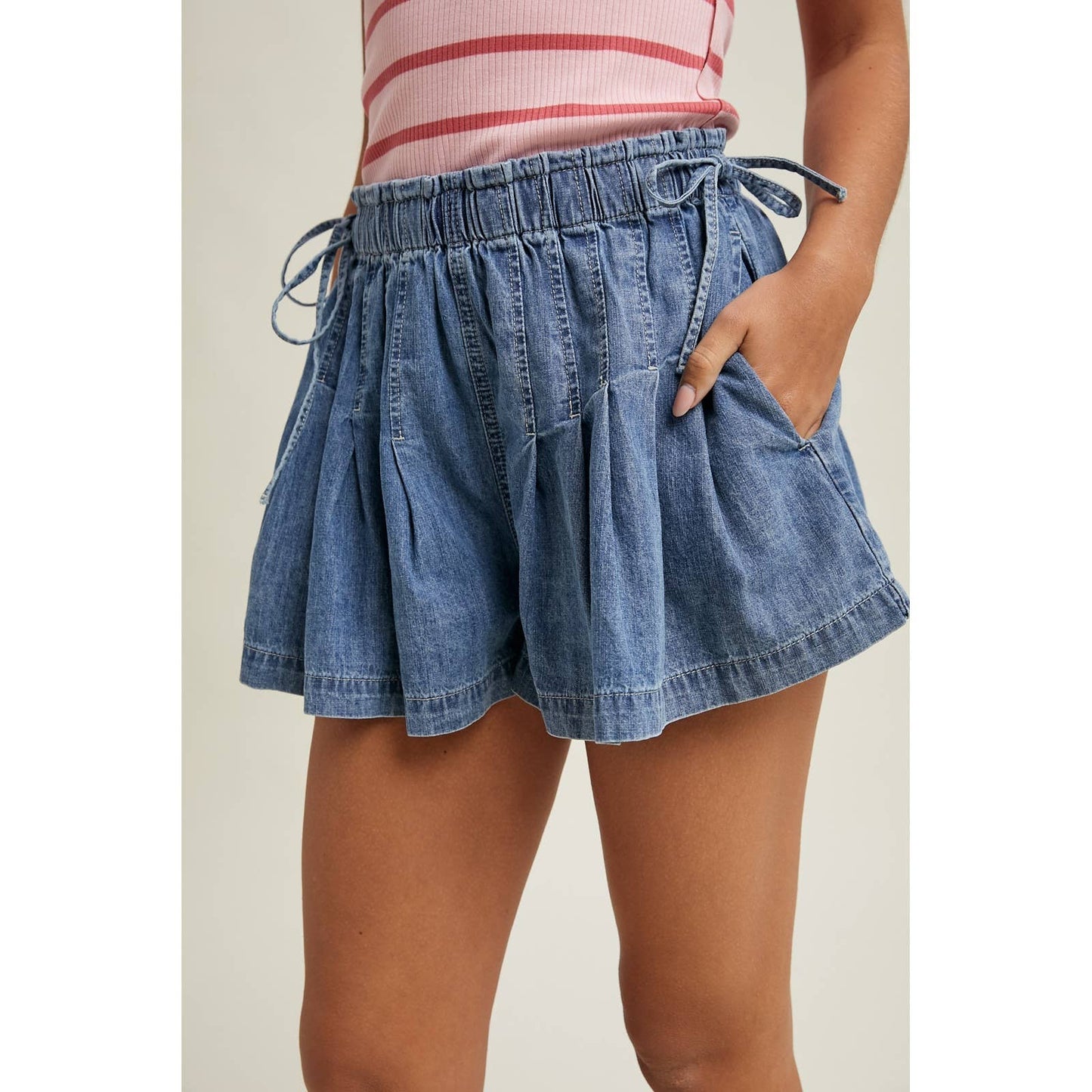 Wishlist Apparel - PLEATED DENIM SHORTS: Denim
