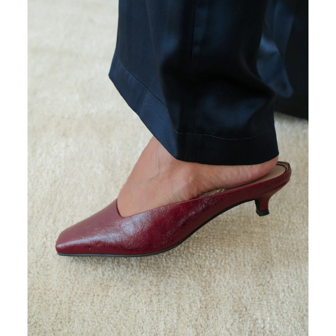 Matisse Classy Heeled Mule - Burgundy