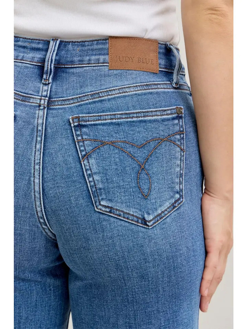 Judy Blue High Waist Wide Crop Classic Raw Hem Jeans – Medium Wash