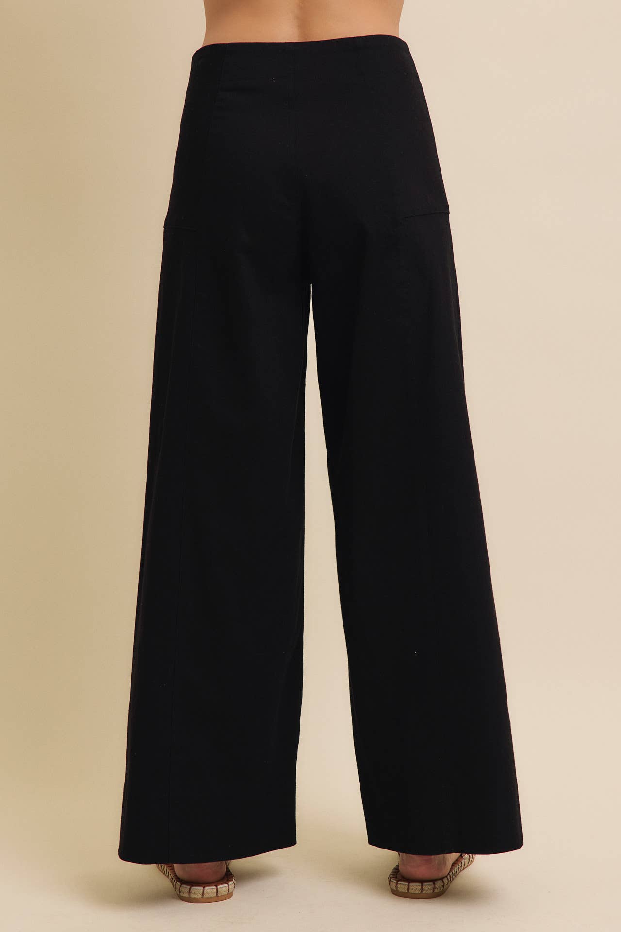 In February - FLATTERING WIDE LEG FULL-LENGTH STRETCHY COTTON TWILL PANTS - BURGUNDY