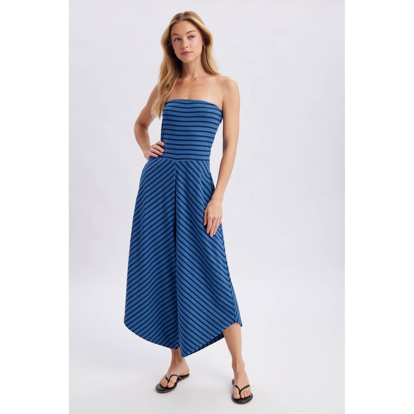 Wishlist Apparel - STRIPED TUBE KNIT JUMPSUIT : BLUE/NAVY