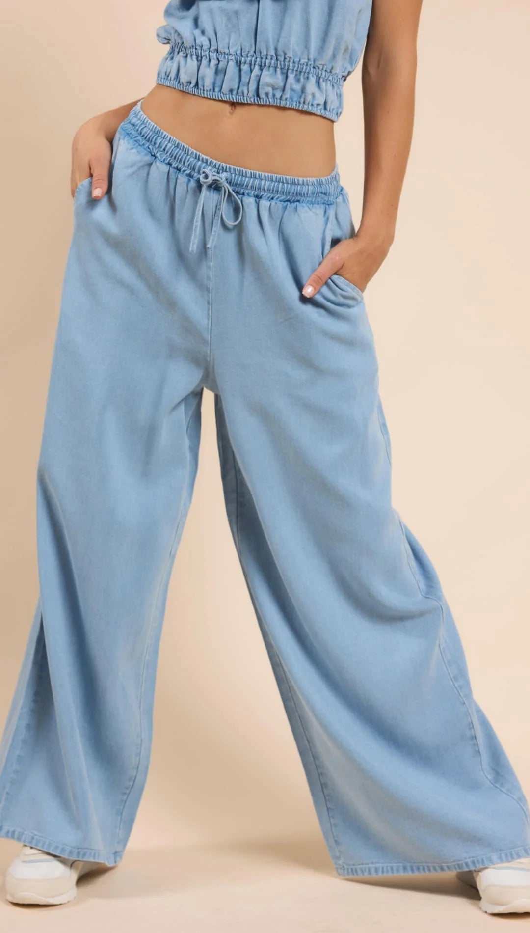 Sadie & Sage It's Pouring Elastic Pants - Denim