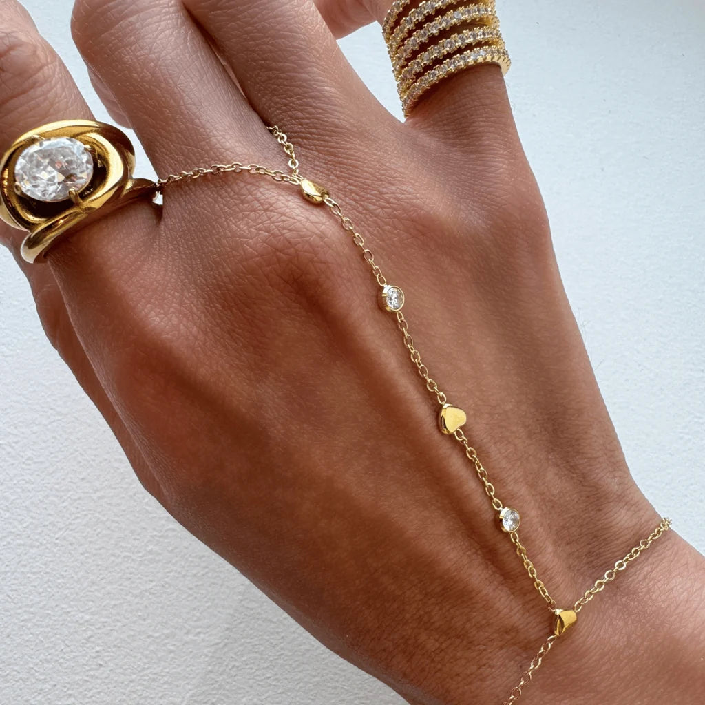 Bracha Reese Heart Hand Chain