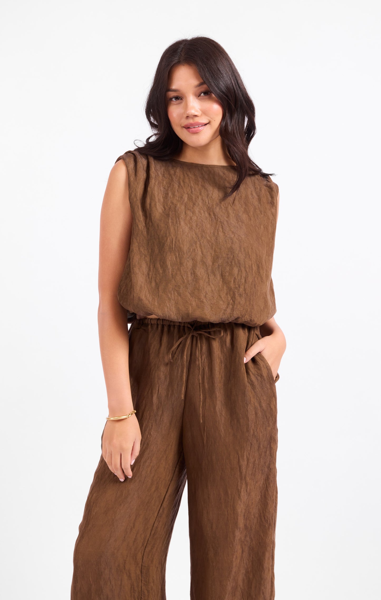 Sadie & Sage Sepia Bubble Top